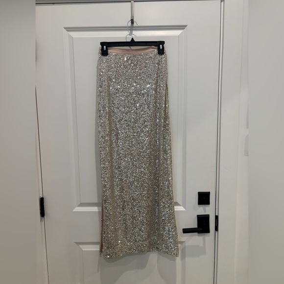 Gibsonlook Dresses & Skirts - Gibsonlook Sequin Maxi Skirt